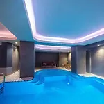 Mood Design Hotel 4*