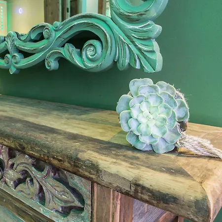 Mood Design Hotel 4*