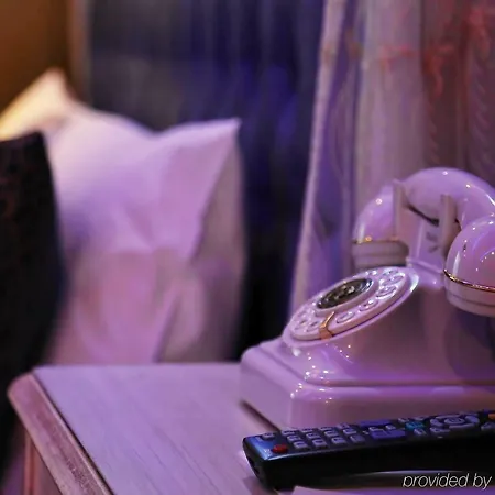 Mood Design Hotel 4*