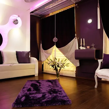 Mood Design 4*